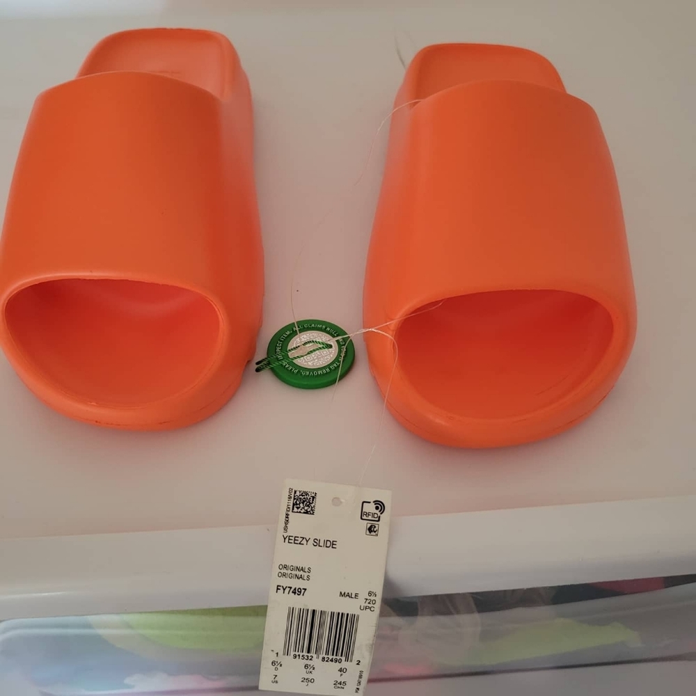Enflame yeezy slide